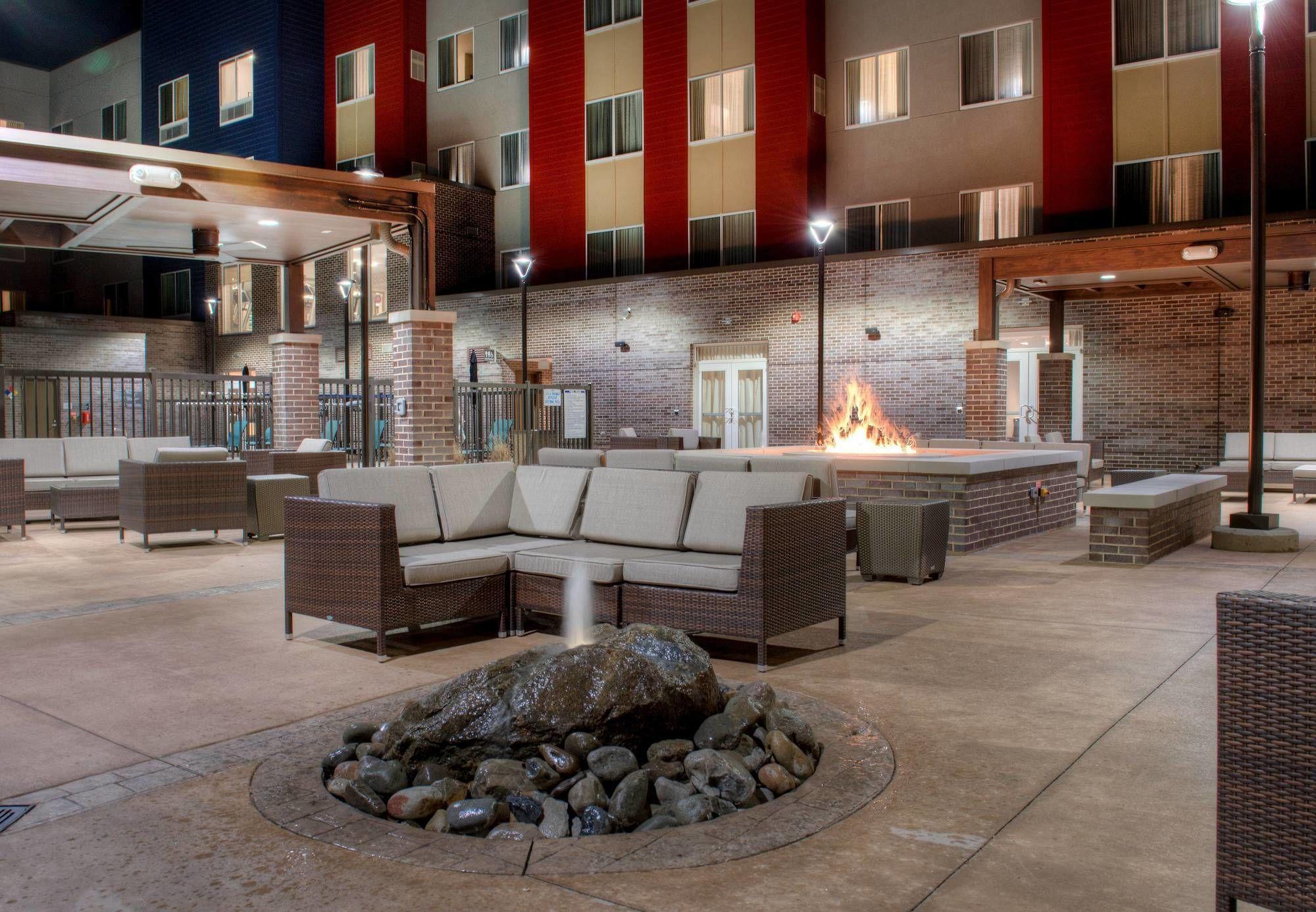 Fairfield Inn & Suites By Marriott Charlotte Airport Екстер'єр фото