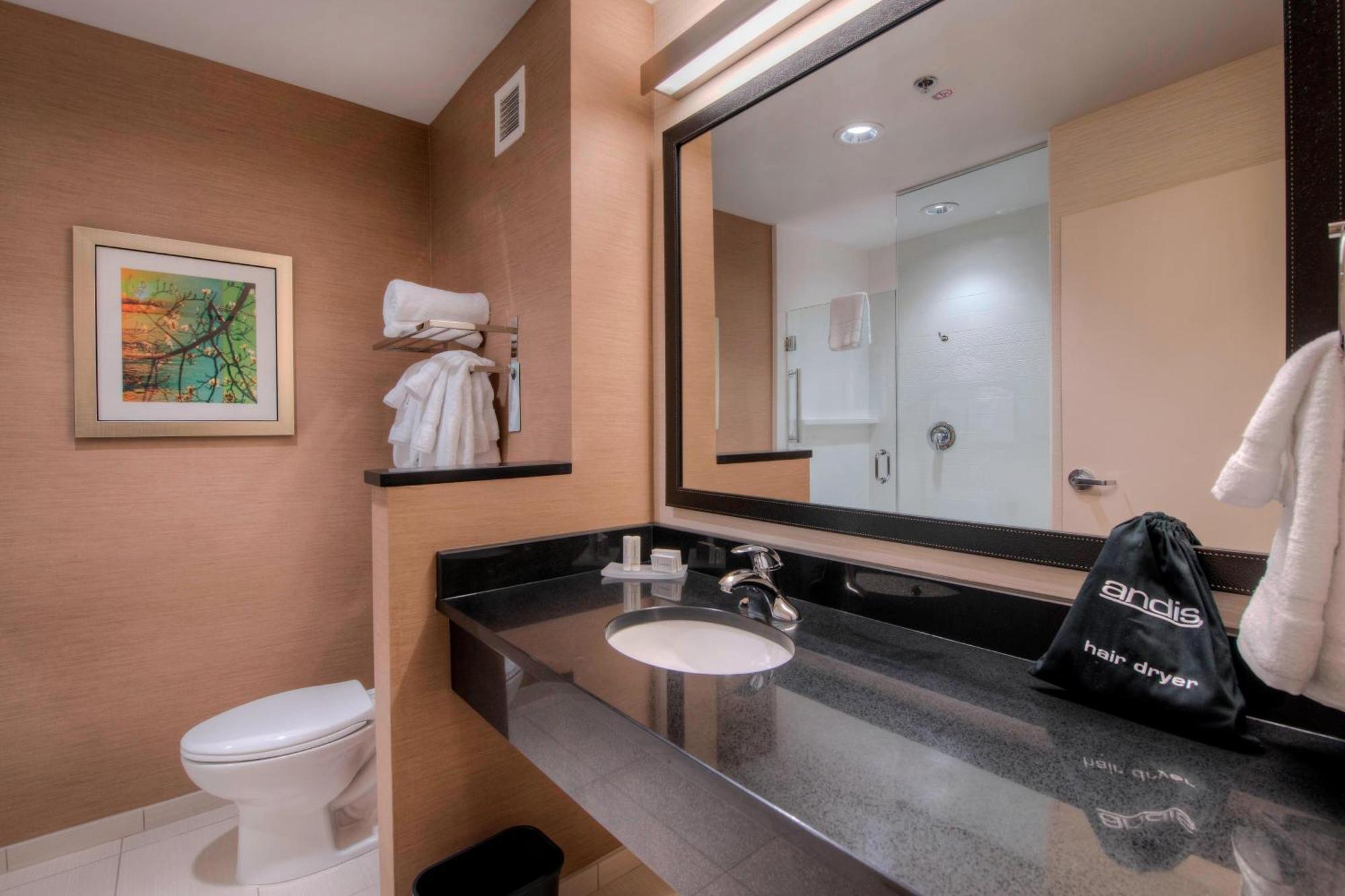 Fairfield Inn & Suites By Marriott Charlotte Airport Екстер'єр фото